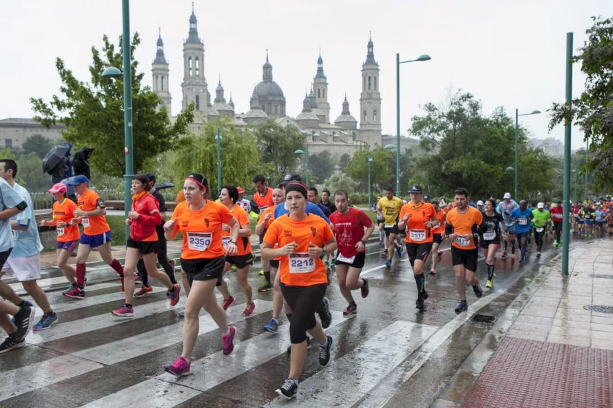 La Media Maratón de Zaragoza vuelve a tomar las calles de la ciudad